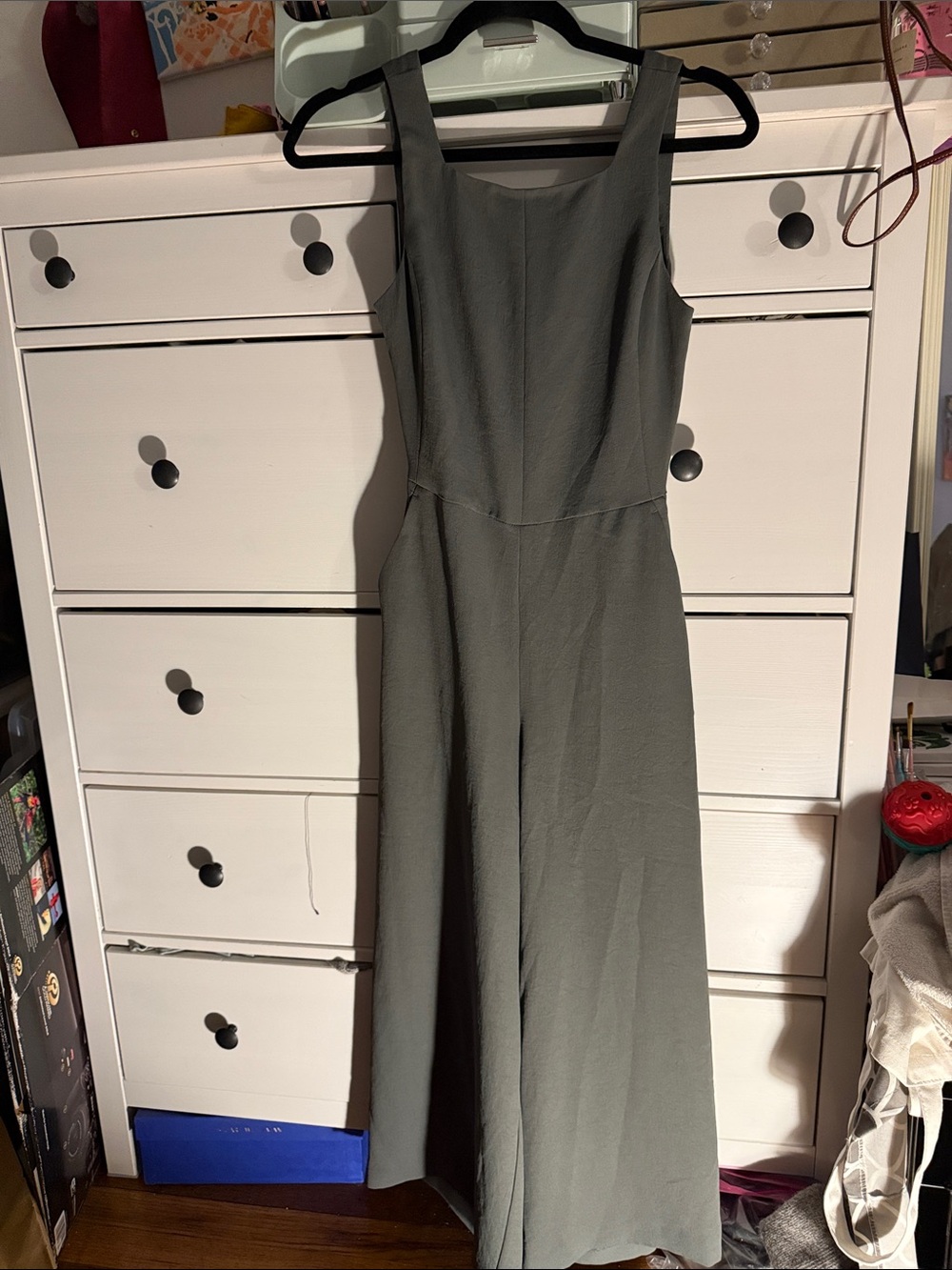 NWT Aritzia Wilfred Olive Green Backless Maxi Jumpsuit with Back Tie